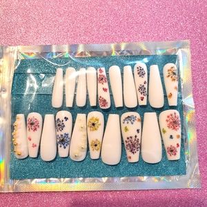 Luxury gel press-ons